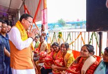 राज्य सरकार ने कावड़ यात्रा के लिए विभिन्न स्थानों पर स्वास्थ्य कैंप, शौचालय, पार्किंग, टीन शेड, विश्राम स्थल की पर्याप्त व्यवस्था की है