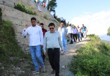 जिलाधिकारी डॉ. मेहरबान सिंह बिष्ट इन दिनों जल जीवन मिशन की बड़ी योजनाओं के स्थलीय निरीक्षण में जुटे हैं