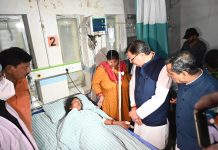 मुख्यमंत्री ने अल्मोड़ा जिले के सल्ट तहसील में मार्चुला के पास कूपी में हुई भीषण बस दुर्घटना पर जताया दुःख