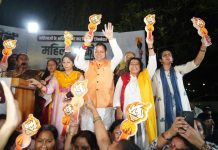 मुख्यमंत्री धामी ने संकेत दिया कि राज्य ही नहीं, बल्कि पूरे देश की नारी अब अपने सम्मान और अधिकारों के लिए एकजुट होकर खड़ी है