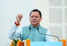 मुख्यमंत्री ने कहा कि प्रधानमंत्री नरेंद्र मोदी ने भी विश्व मंच से ’’लाइफ स्टाइल फॉर एनवायरनमेंट’’ का आह्वान किया है जो मात्र एक नारा नहीं, बल्कि धरती मां को बचाने का एक महामंत्र है