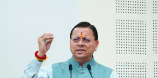 मुख्यमंत्री ने कहा कि प्रधानमंत्री नरेंद्र मोदी ने भी विश्व मंच से ’’लाइफ स्टाइल फॉर एनवायरनमेंट’’ का आह्वान किया है जो मात्र एक नारा नहीं, बल्कि धरती मां को बचाने का एक महामंत्र है