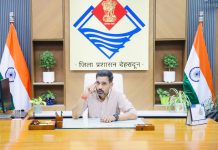 टेक्नोलॉजी और मानवीय संवेदनशीलता का बेहतरीन मेल हैं नए डीएम डॉ. आशीष चौहान