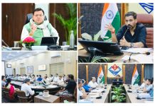 सीएम हेल्पलाइन के प्रभावी निस्तारण को लेकर डीएम आशीष चौहान का सख्त संदेश