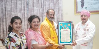 श्री महाराज जी ने कहा—करोड़ों लोगों में नैतिक संस्कार जगा रहा है अखिल विश्व गायत्री परिवार