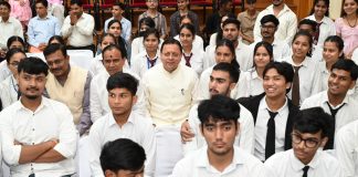 धामी सरकार का युवाओं को आत्मनिर्भर बनाने पर फोकस, नौकरी मांगने वाले नहीं नौकरी देने वाले बनेंगे उत्तराखंड के युवा