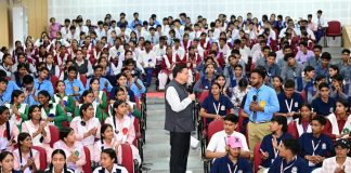 मुख्यमंत्री धामी के नेतृत्व में युवाओं के सपनों को मिल रही उड़ान, शिक्षा, रोजगार और स्वरोजगार के अवसरों पर जोर