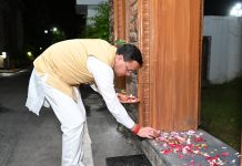 प्रधानमंत्री नरेंद्र मोदी के जन्मदिवस पर मुख्यमंत्री धामी ने जलाया ‘आशीर्वाद का दीया’
