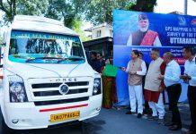 मुख्यमंत्री धामी ने GPS/GIS मैपिंग एवं तकनीकी सर्वेक्षण के लिए अभियान दल को किया फ्लैग ऑफ